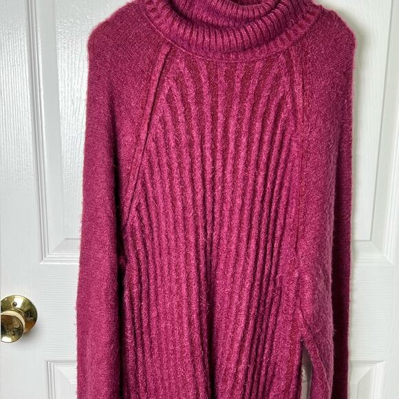 Free People Pink Ribbed Oversized Long Sleeve Soft Big City Turtleneck XS - Picture 5 of 9